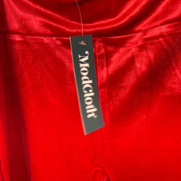 NWT Modcloth Loving The Luxe Life Wide-Leg Pants Hollyberry Red Size Large L NEW - Picture 6 of 10